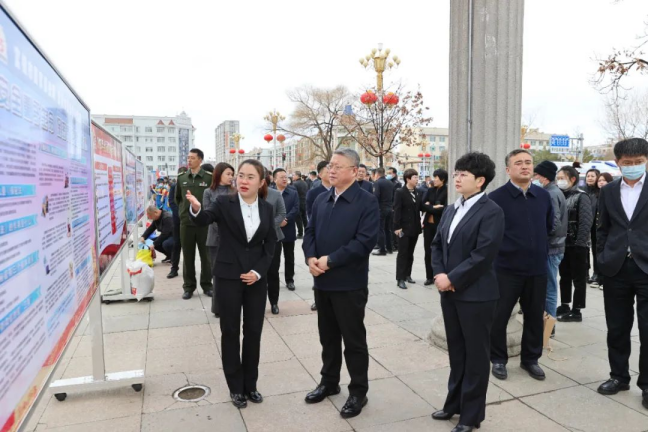 黑龙江富锦市举办“4·15全民国家安全教育日”宣传活动(图2)